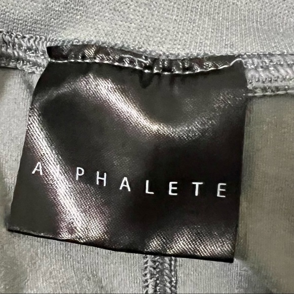 Alphalete Revival Dusty Green High waist Leggings Tights womens size XS - Picture 10 of 11